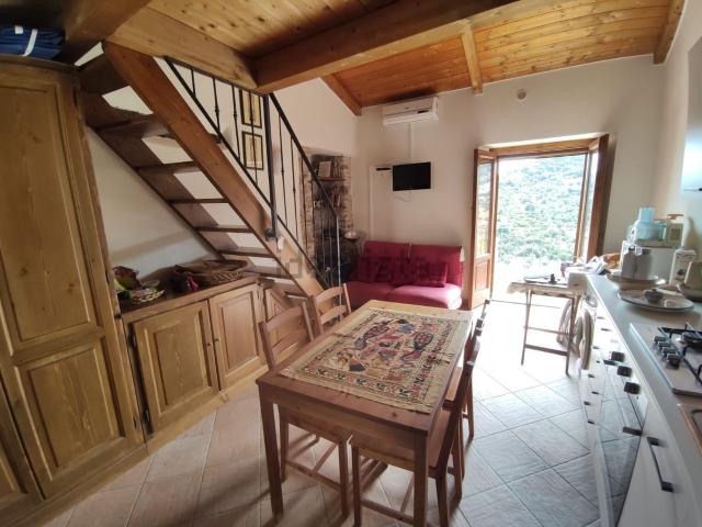 Casa in vendita a Rocca Imperiale, Cosenza