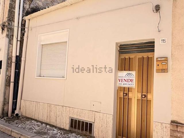 Casa in vendita a Mussomeli, Sicilia