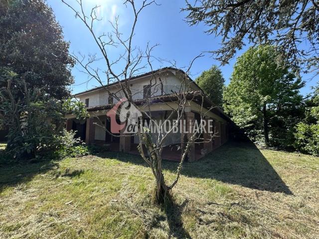Casa in vendita a San Giovanni In Croce, Lombardia