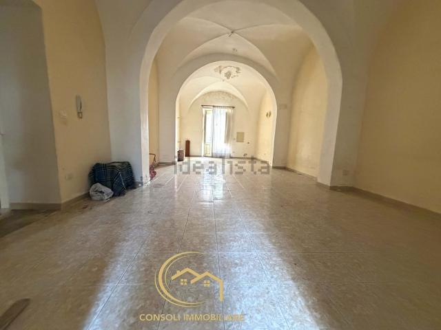 Casa in vendita a Giarre, Sicilia