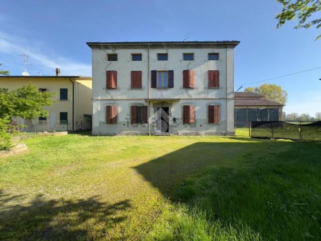 Casa in vendita a Val d’Enza, Re