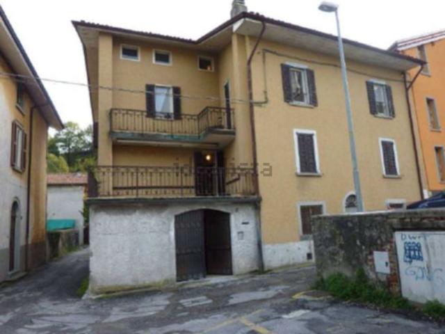 Casa in vendita a Valverde, Bergamo