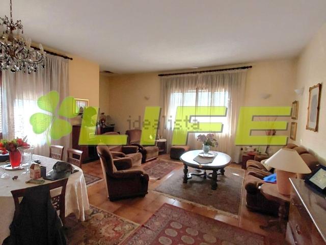 Casa in vendita a Cavaso del Tomba, Caniezza