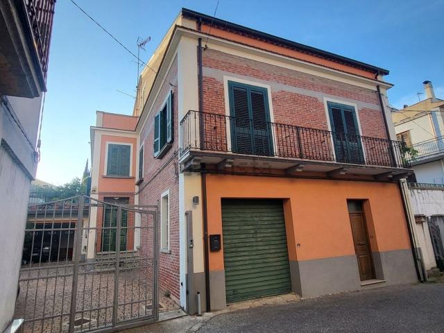 Casa in vendita a Calabria, Cosenza