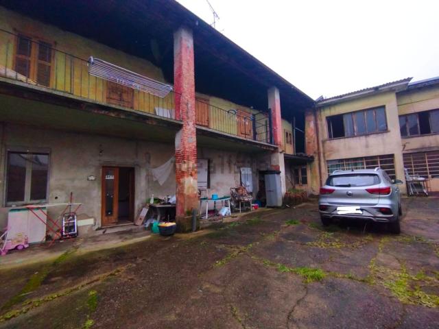 Casa in vendita a Cantù, Lombardia