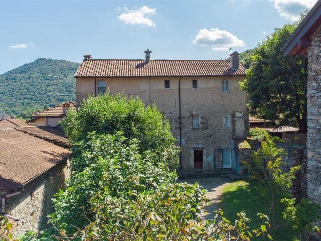 Casa in vendita a Brovello-Carpugnino, Piemonte