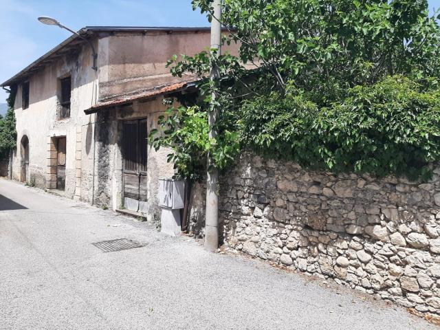 Casa in vendita a Scurcola Marsicana, Abruzzo