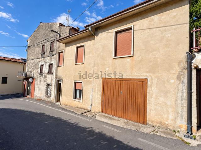 Casa in vendita a San Briccio, Verona