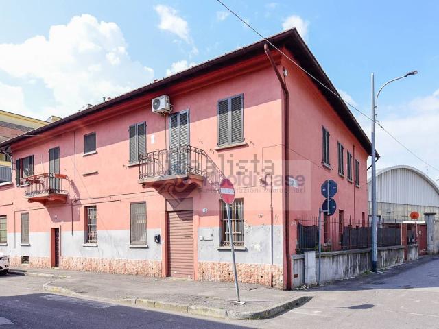 Casa in vendita a Bareggia, Lissone