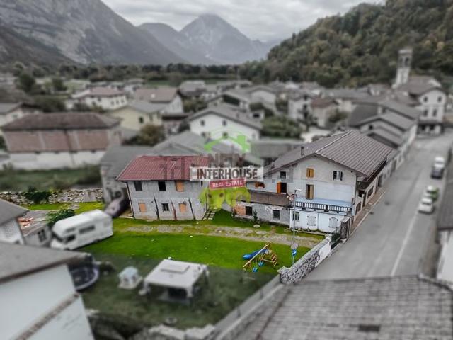 Casa in vendita a Villa Santina, Friuli-Venezia Giulia