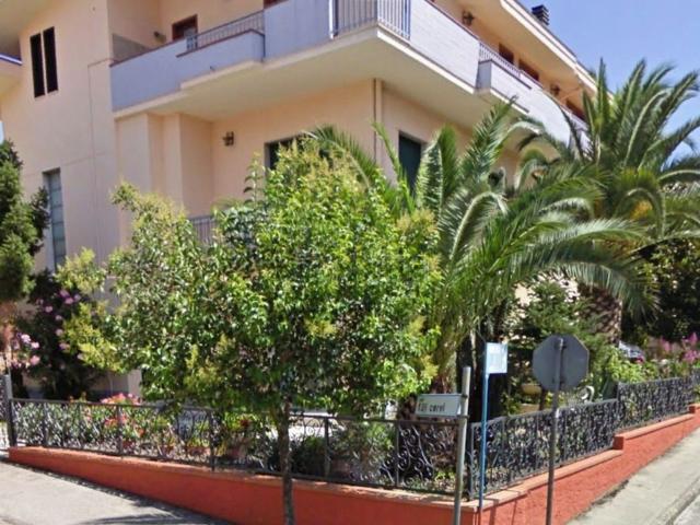 Casa in vendita a Bellante, Abruzzo