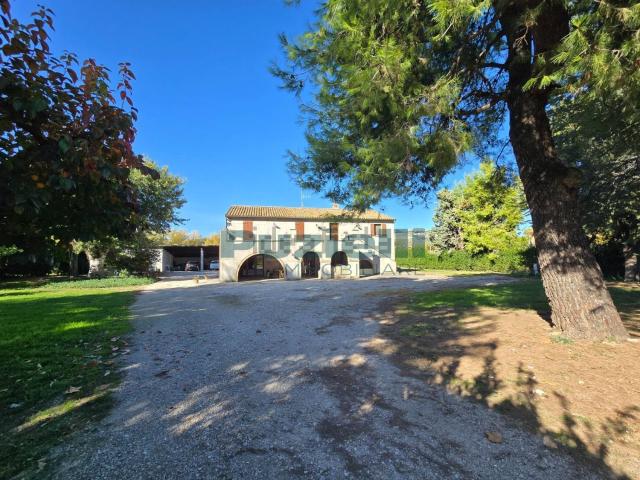 Casa in vendita a Marche, Ascoli Piceno