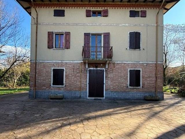 Casa in vendita a Unione dei comuni del Sorbara, Bomporto