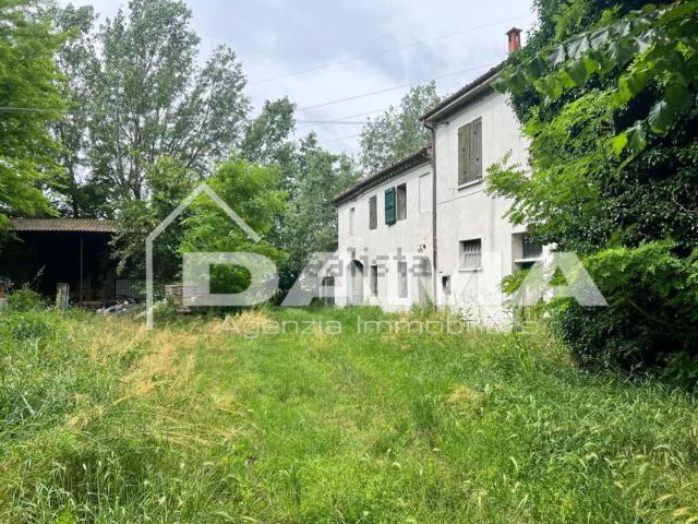 Casa in vendita a Unione di Comuni della Romagna Forlivese, Quattro