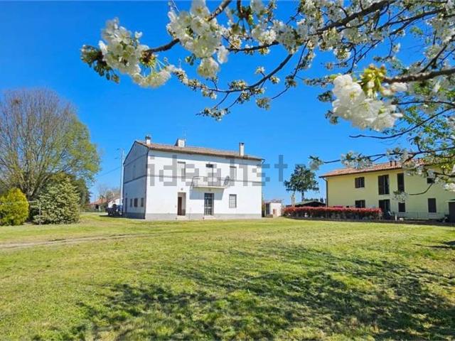Casa in vendita a Unione di Comuni della Romagna Forlivese, Quattro