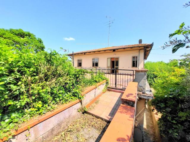 Casa in vendita a Badia a Cerreto, Gambassi Terme