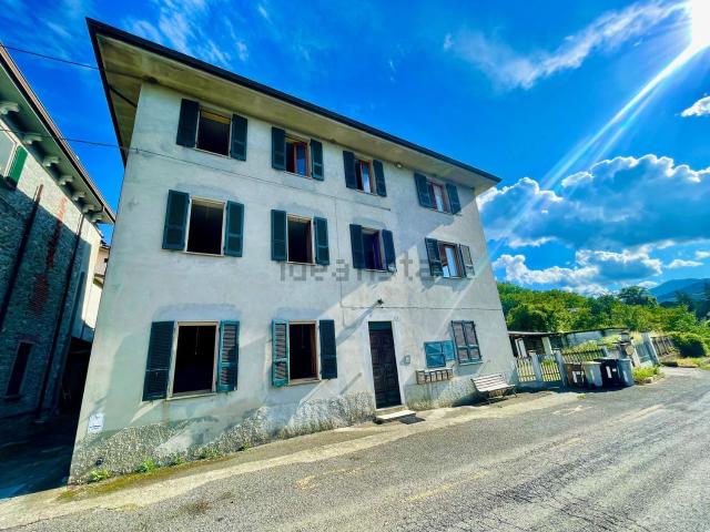 Casa in vendita a Cascina Balzago, Bobbio