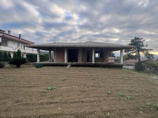 Casa in vendita a Villa San Giovanni, Rosciano