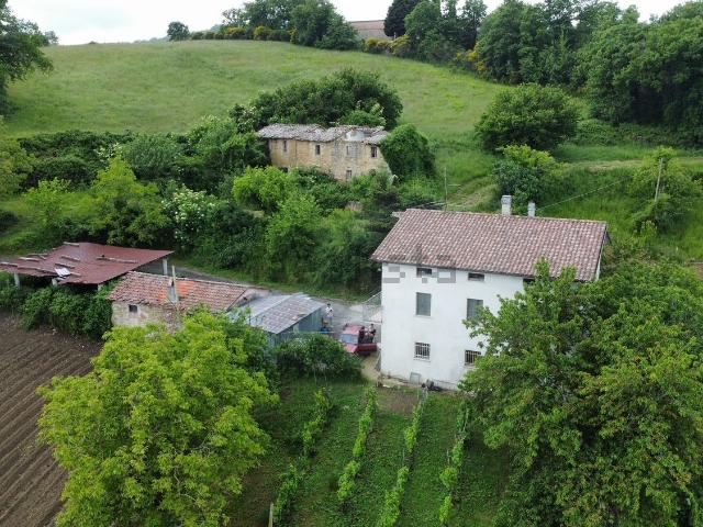 Casa in vendita a Gubbio, Umbria