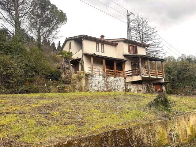Casa in vendita a Terni, Umbria