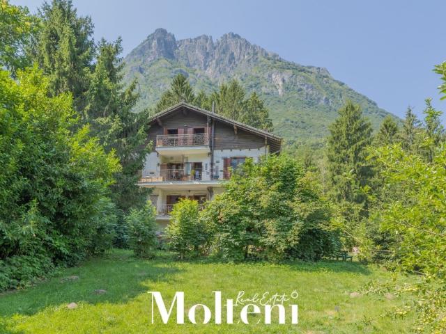 Casa in vendita a Taceno, Lombardia