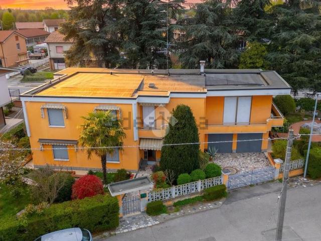 Casa in vendita a Bassa Reggiana, Re