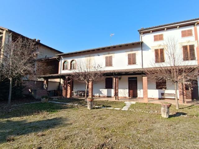 Casa in vendita a Piemonte, Alessandria