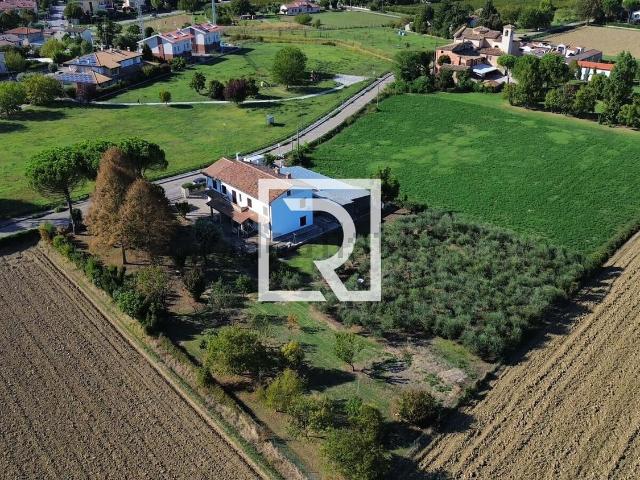 Casa in vendita a Forlì, Forlì-Cesena
