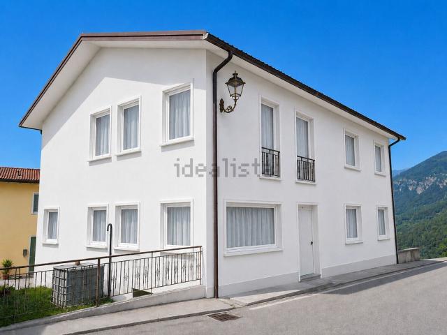 Casa in vendita a Caltrano, Veneto