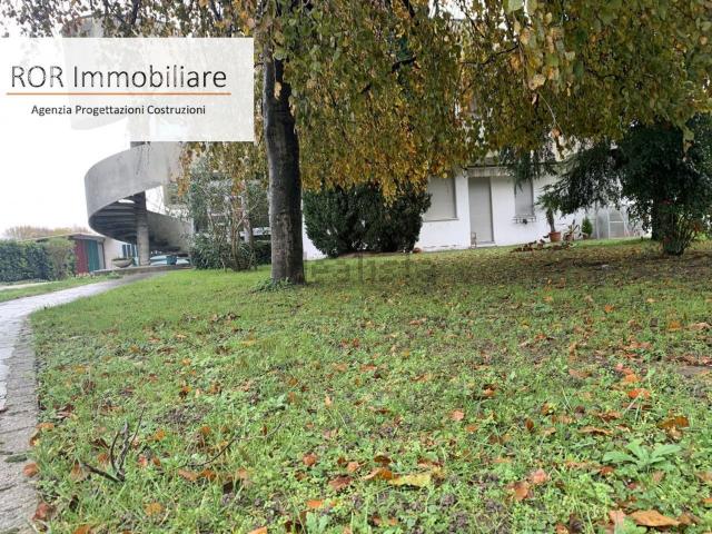 Casa in vendita a Correzzola, Veneto