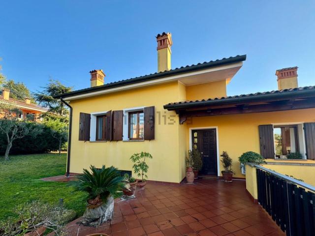 Casa in vendita a Este, Padova