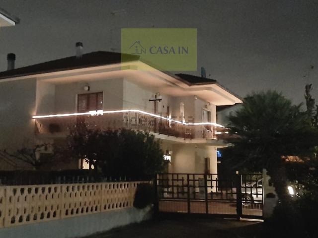 Casa in vendita a Montesilvano, Abruzzo