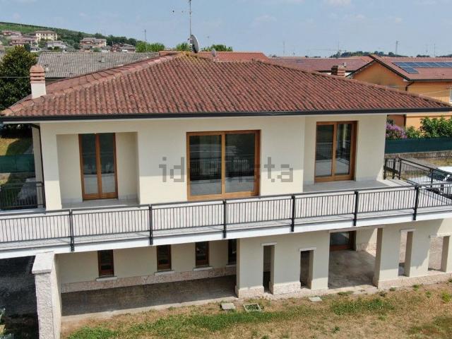Casa in vendita a Strà, Colognola Ai Colli