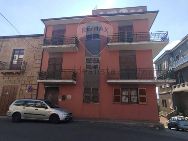 Casa in vendita a Calabria, Cosenza