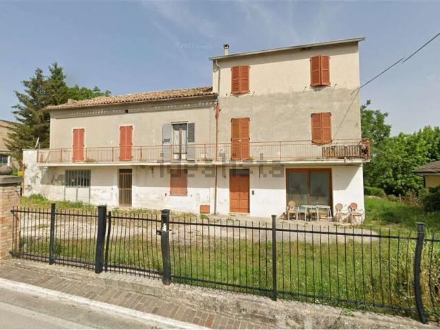 Casa in vendita a Marche, Fermo
