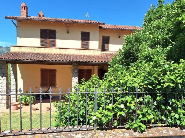 Casa in vendita a Montegonzi, Toscana