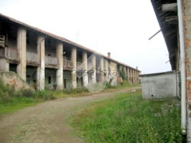 Casa in vendita a Corbetta, Lombardia