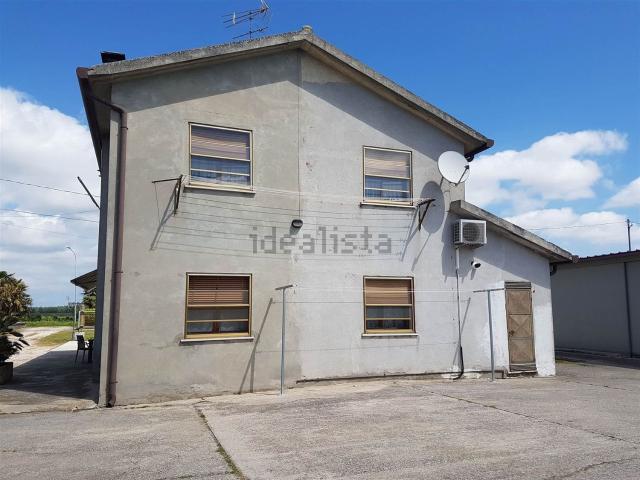Casa in vendita a Loreo, Veneto