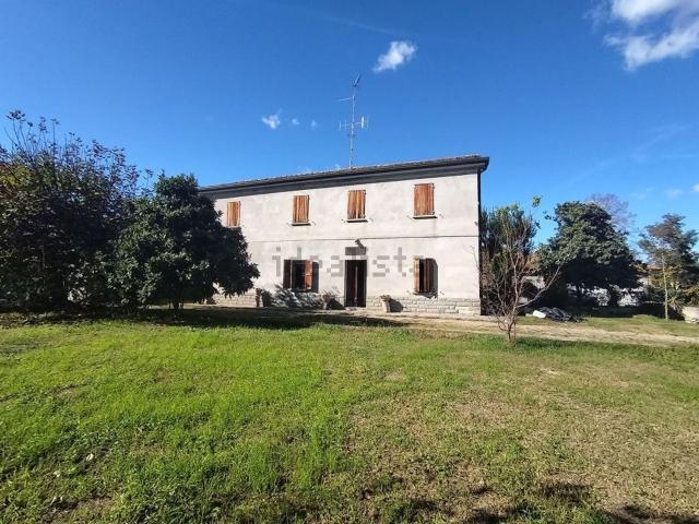 Casa in vendita a Unione di Comuni della Romagna Forlivese, Quattro