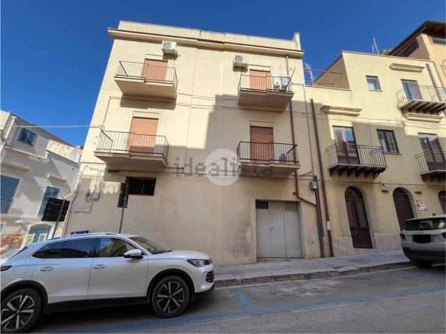Casa in vendita a Castellammare Del Golfo, Sicilia