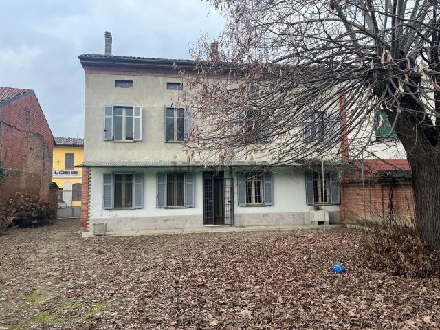 Casa in vendita a Piemonte, Alessandria
