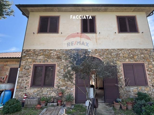 Casa in vendita a Suvereto, Toscana