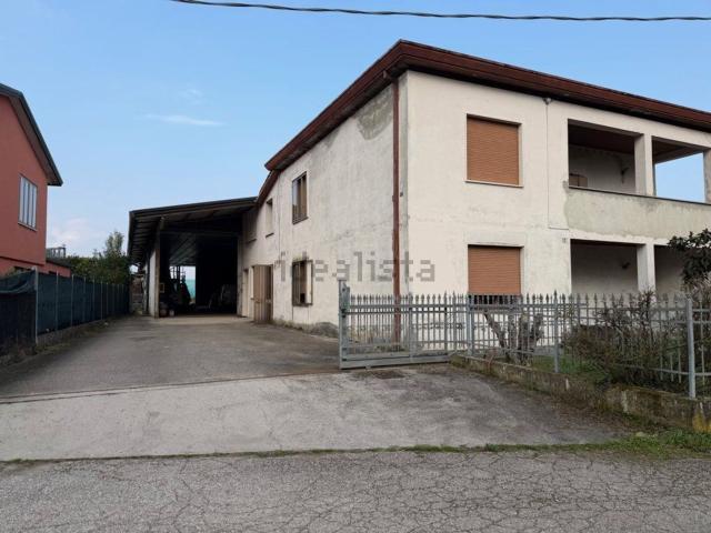 Casa in vendita a Mirano, Veneto