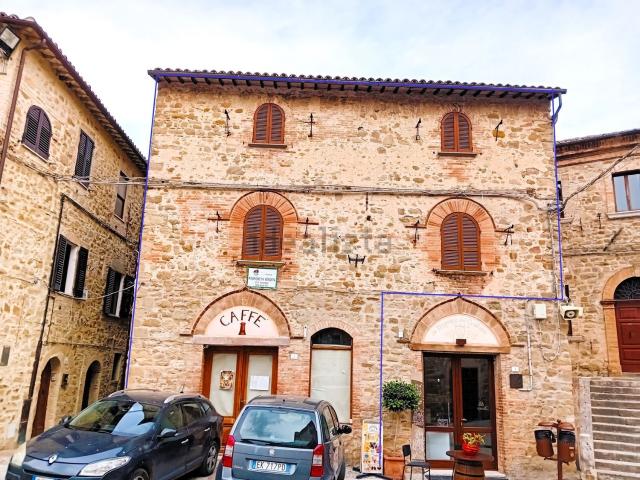 Casa in vendita a Gualdo Cattaneo, Umbria