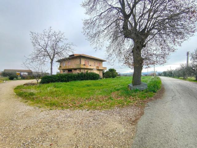 Casa in vendita a Giulianova, Abruzzo