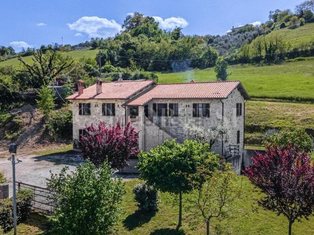 Casa in vendita a Gubbio, Umbria