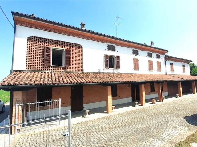 Casa in vendita a Piemonte, Alessandria