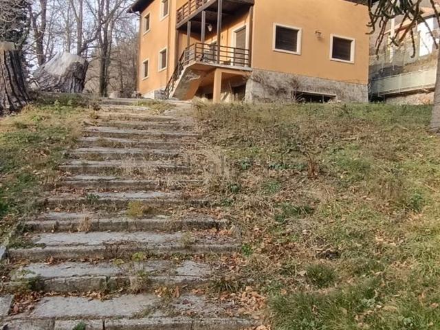 Casa in vendita a Comunità Montana Valli del Verbano, Maccagno