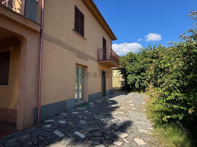 Casa in vendita a San Lorenzo Nuovo, Lazio