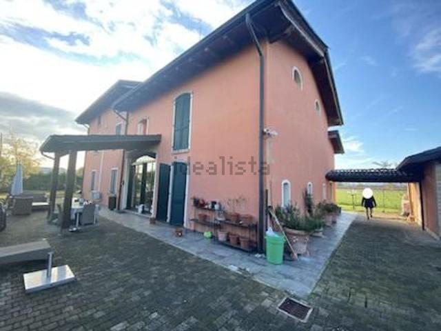 Casa in vendita a Roncocesi, Reggio Emilia